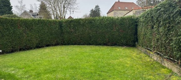 4 bedrooms House in Bievres, France No. 44440 2