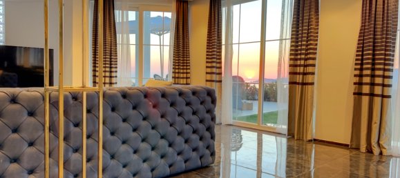 Villa 4+1 in Alanya, Turkey No. 17784 3