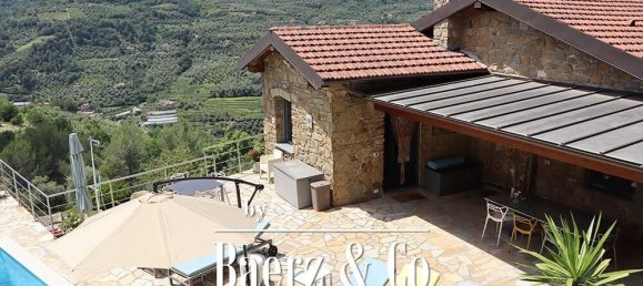 4 bedrooms Villa in Dolceacqua, Italy No. 223513 2