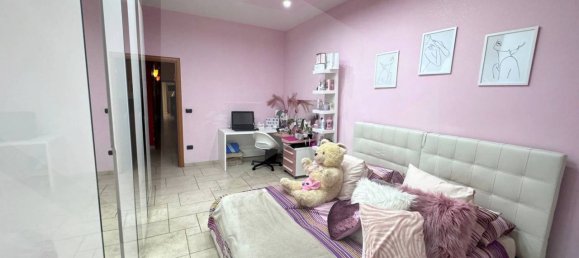 5 rooms Apartment in Noicattaro, Italy No. 30486 6