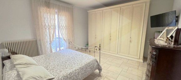 5 rooms Apartment in Noicattaro, Italy No. 30486 14