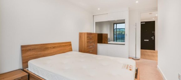 1 bedroom Apartment in London, United Kingdom No. 8259 9