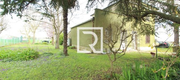 4-salle Maison à Forlì, Italy No. 167210 8