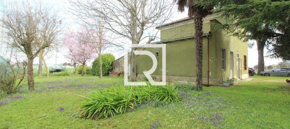 4-salle Maison à Forlì, Italy No. 167210 9