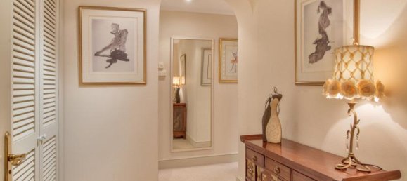 4 bedrooms Apartment in Marbella, Spain No. 102210 10