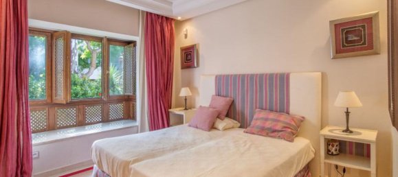 4 bedrooms Apartment in Marbella, Spain No. 102210 15