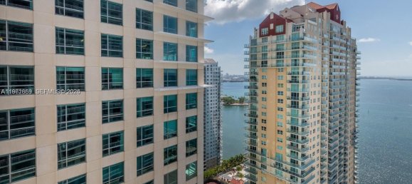 39.48 m² propiedad comercial en alquiler en Miami, Miami-Dade, Florida, USA № 614320 5