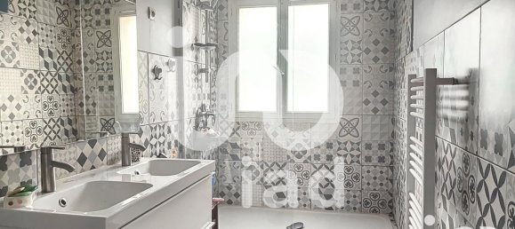 4 Schlafzimmer Haus in Stains, France, Nr. 316483 10