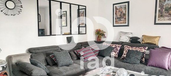 4 Schlafzimmer Haus in Stains, France, Nr. 316483 2