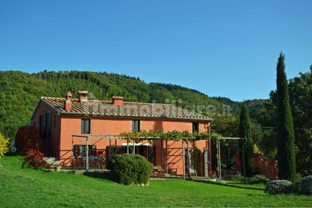 Casa de 4 dormitorios en Cinigiano, Italy No. 304778