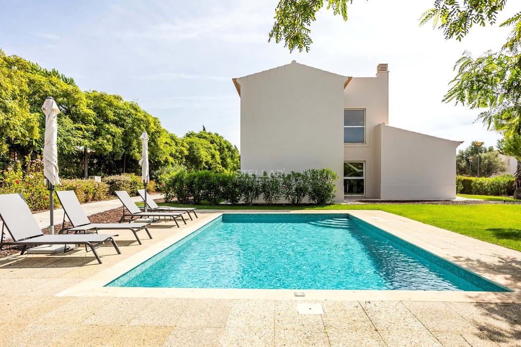 2 bedrooms House in Lagoa, Portugal No. 342622