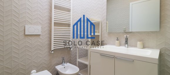 3 bedrooms Apartment in Parma, Italy No. 343546 20