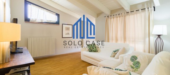 3 bedrooms Apartment in Parma, Italy No. 343546 4