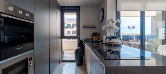 3 bedrooms Apartment in Alicante, Spain No. 178413 3