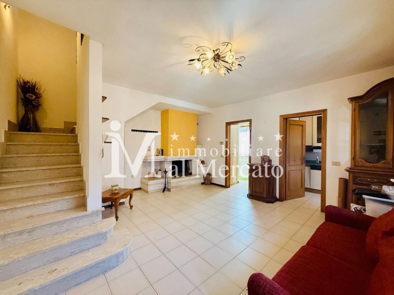 6 rooms House in Viareggio, Italy No. 278634