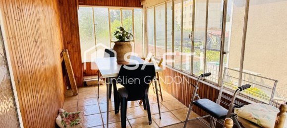 3 bedrooms House in Joigny, France No. 333399 3