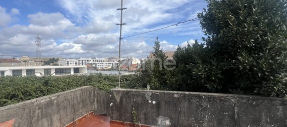 5 chambres Maison à Sao Mamede de Infesta, Portugal No. 132891 37