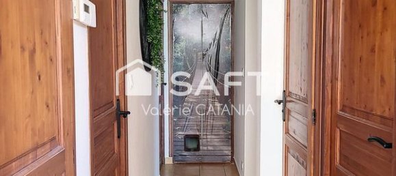 Casa de 3 dormitorios en Moirans, France No. 199464 9