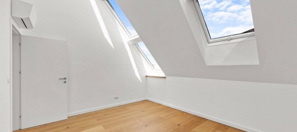 4 rooms Apartment in Liesing, Austria No. 177028 8