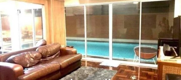 5 bedrooms Villa in Bang Lamung, Thailand No. 17890 2