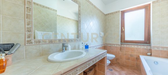 8 bedrooms House in Montalto di Castro, Italy No. 306634 44