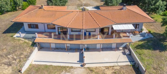 8 bedrooms House in Montalto di Castro, Italy No. 306634 7