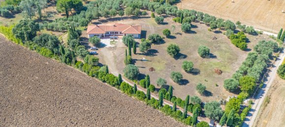 8 bedrooms House in Montalto di Castro, Italy No. 306634 4