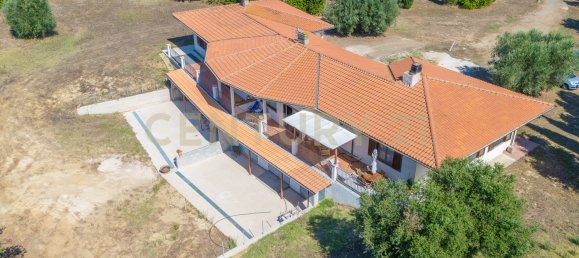 8 bedrooms House in Montalto di Castro, Italy No. 306634 6