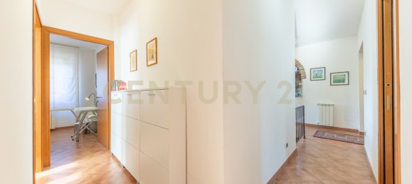 8 bedrooms House in Montalto di Castro, Italy No. 306634 19