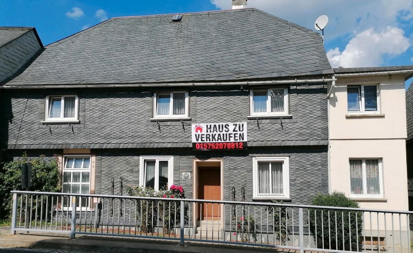 11 rooms Building in Ilm-Kreis, Germany No. 43649