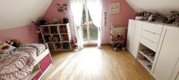 Casa de 5 dormitorios en Houilles, France No. 167613 17