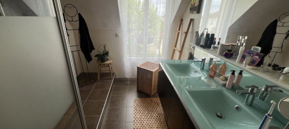 Casa de 5 dormitorios en Houilles, France No. 167613 24