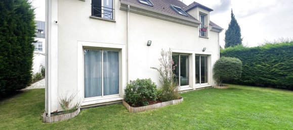 Casa de 5 dormitorios en Houilles, France No. 167613 4