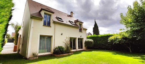 Casa de 5 dormitorios en Houilles, France No. 167613 35