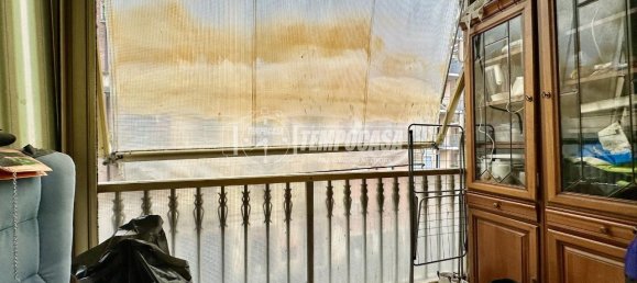 2-salle Appartement à Turin, Italy No. 26366 15