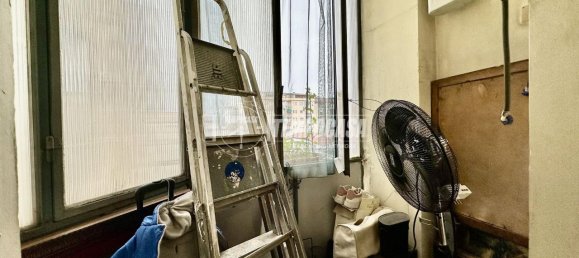2-salle Appartement à Turin, Italy No. 26366 14