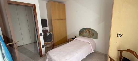 Квартира с 2 спальнями в Кастельнуово Рангоне, Италия № 18950 9