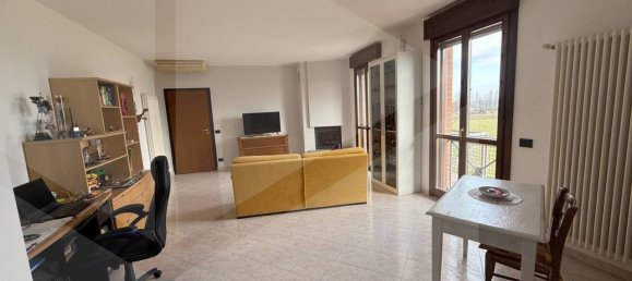 Квартира с 2 спальнями в Кастельнуово Рангоне, Италия № 18950 4