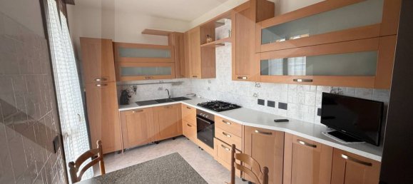 Квартира с 2 спальнями в Кастельнуово Рангоне, Италия № 18950 5