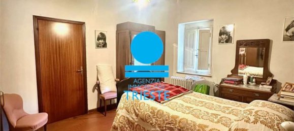 Casa de 11 habitaciónes en Pesaro, Italy No. 79337 4