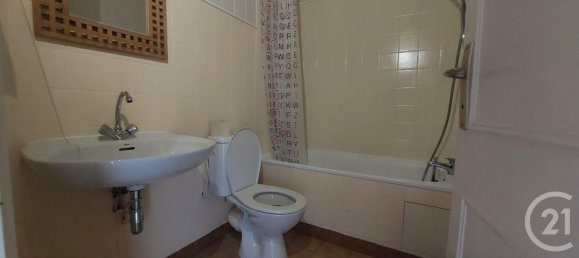 1 bedroom Apartment in Pithiviers, France No. 53886 4