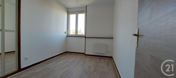 1 bedroom Apartment in Pithiviers, France No. 53886 3