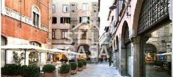 Apartamento T2 em Lucca, Italy N.º 293885 2