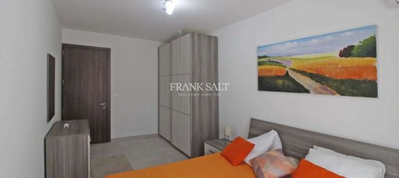 2 bedrooms Apartment in San Gwann, Malta No. 4517 6