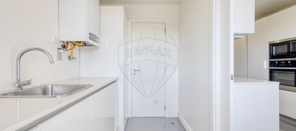 4 bedrooms Apartment in Porto, Portugal No. 111905 15