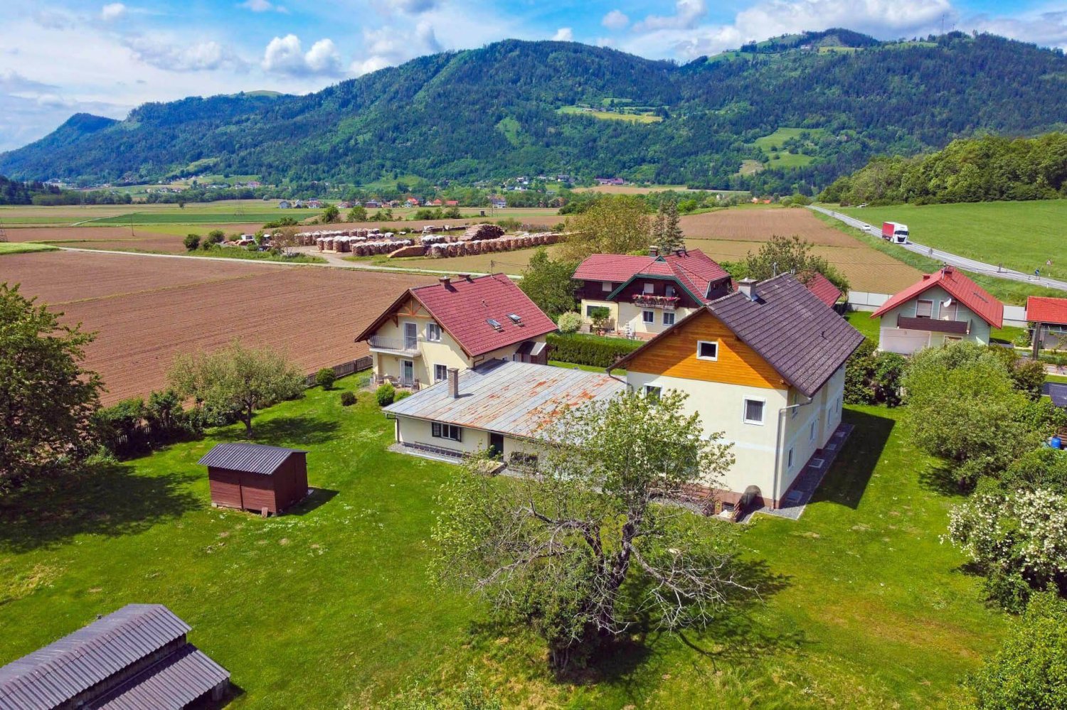 7 chambres Maison à Bruckl, Austria No. 117997
