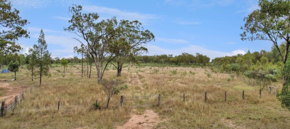 828300m² Land in Canning Creek, Australia No. 797 9