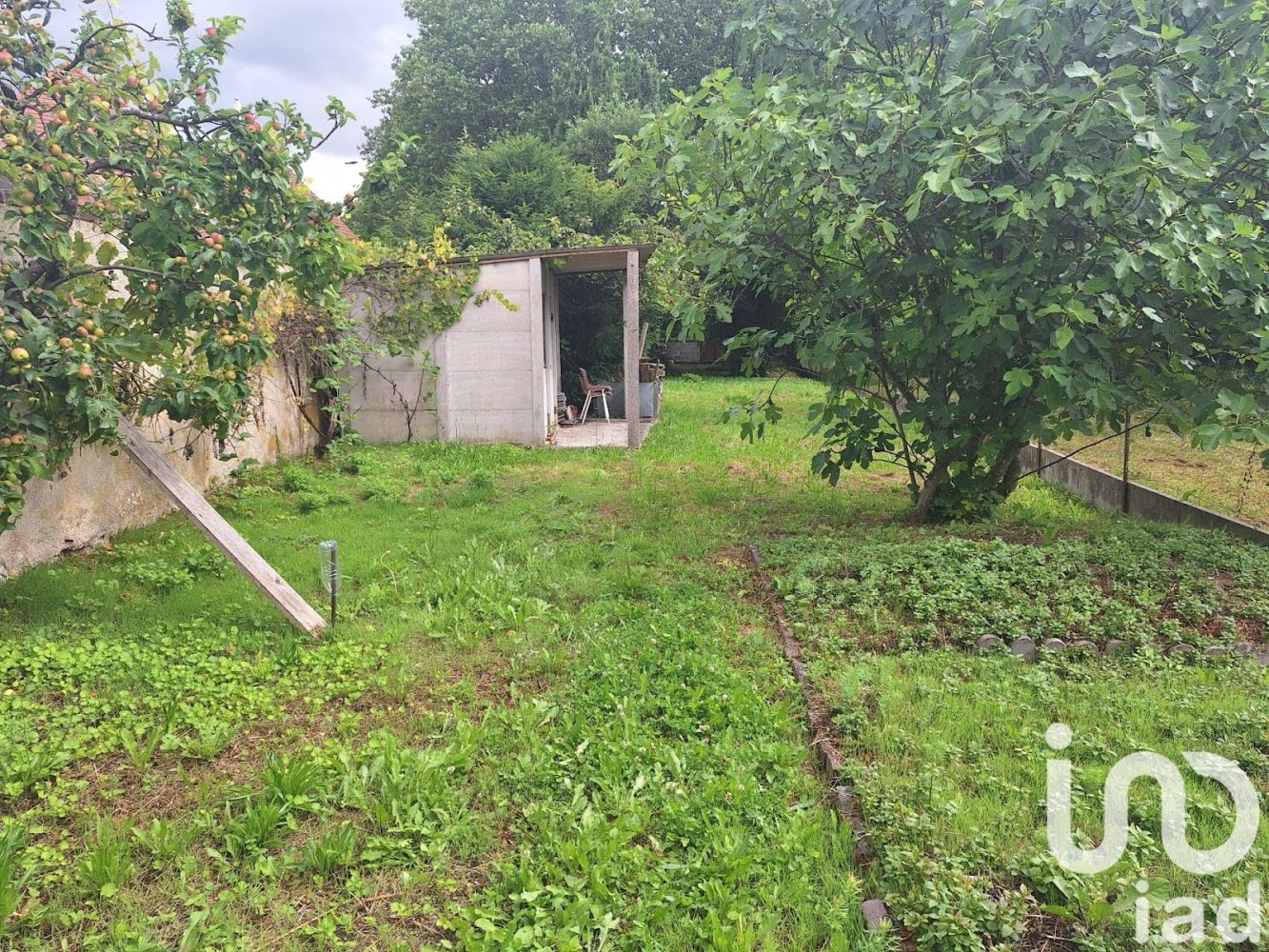 Terrain à Romilly-sur-Seine, France 399m² No. 159710