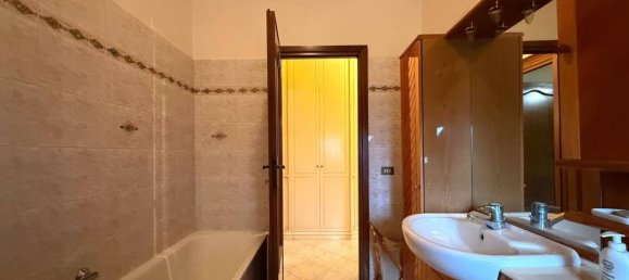 Apartamento de 4 divisões em Valmontone, Italy N.º 46750 49