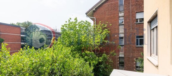 3 rooms Apartment in Milan, Italy No. 338158 6